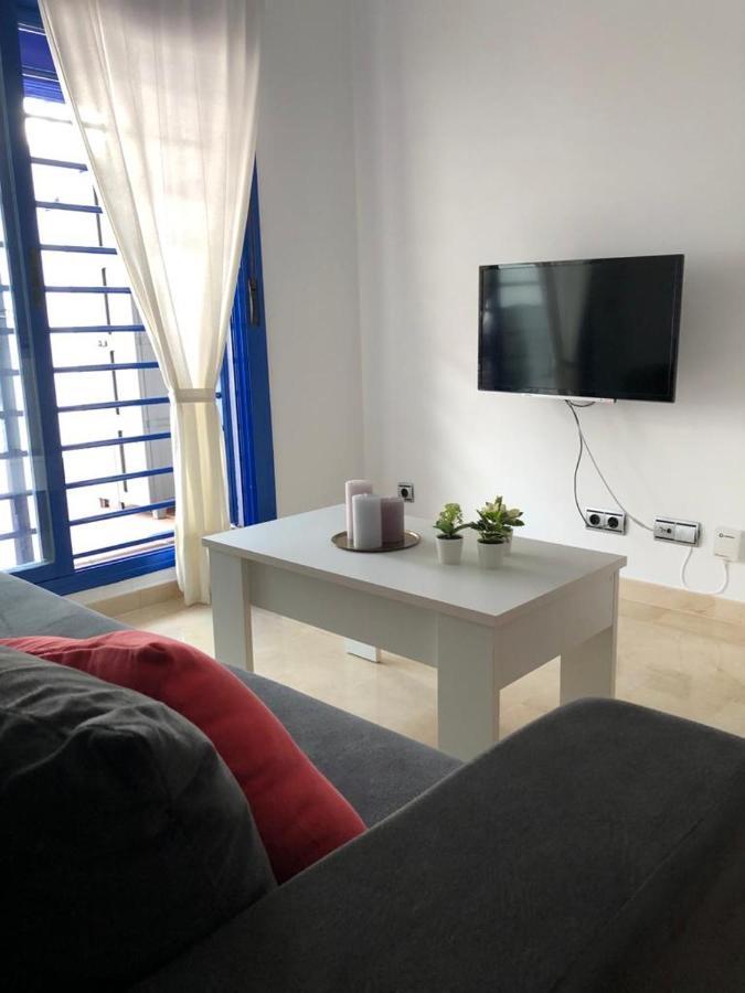 Ferienwohnung Apartamento Recien Reformado A 300 Metros De La Playa, Benalmádena Exterior foto
