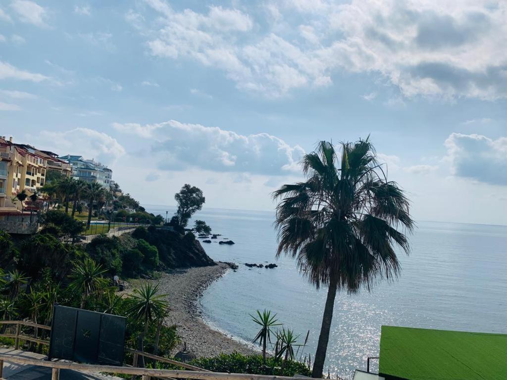 Ferienwohnung Apartamento Recien Reformado A 300 Metros De La Playa, Benalmádena Exterior foto